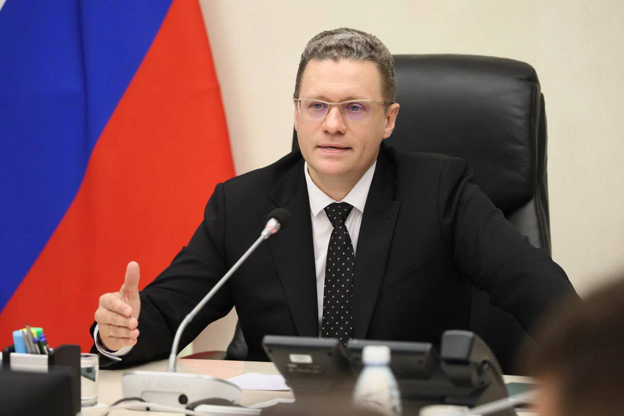 Георгий Филимонов провел первое заседание Совета по культуре На встрече при губернаторе обсудили стратегические цели, действующие программы, дали старт новым инициативам. В этом году на развитие сферы направят 4,5 млрд рублей. Правительство Вологодской области