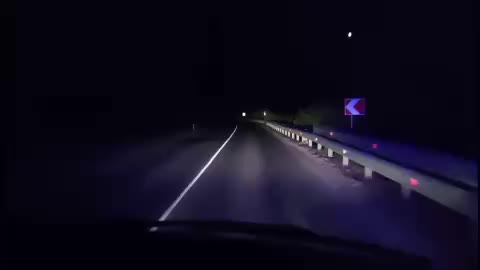 Спасение четырех пострадавших после аварии легковушки в Судаке