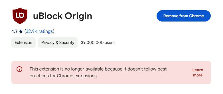 Google начала удалять расширение uBlock Origin из Chrome Web Store  Корпорация частично удалила популярный блокировщик рекламы uBlock Origin из Chrome Web Store, а также сообщила о возможности полного прекращения его поддержки.  Хотя некоторые пользователи всё ещё могут установить расширение, оно теперь доступно с определёнными ограничениями.    Это решение связано с переходом на Manifest V3, который негативно сказался на функциональности блокировщиков рекламы.    В качестве альтернативы пользователи могут перейти на расширения, совместимые с Manifest V3, такие как uBlock Original Lite, однако его возможности сильно урезаны, а способности к блокировке рекламы ограничены. ‍  ================   News     Soft     Gear     Links