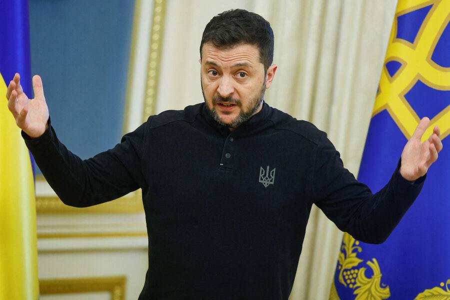 Венгрия требует чтобы Киев представил отчет о том сколько денег европейских налогоплательщиков ушло коррупционной сети на Украине Сийярто Так они и выдали Подпишись RogandarNEWs мы в MAX