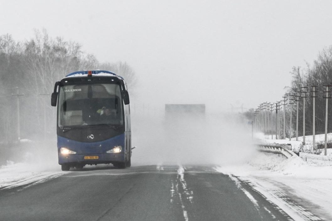 Довести опорную сеть автомобильных дорог Тюменской области до 85 % нормативного состояния до 2035 г.  Такую задачу ставят перед собой отраслевики в рамках реализации нового национального проекта "Инфраструктура для жизни".   Реализацию проекта обсудили во время стратегической сессии Федерального дорожного агентства  Росавтодор  "Перспективы развития дорожной деятельности до 2035 года" в Москве 15 и 16 февраля.