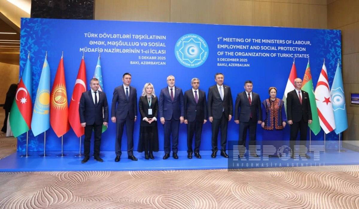 Страны ОТГ создадут рабочую группу по вопросам труда занятости и соцзащиты Государства члены и наблюдатели ОТГ создадут рабочую группу по вопросам труда занятости и социальной защиты Решение принято в ходе первого заседания министров труда занятости и социальной защиты стран ОТГ проходящей сегодня в Баку Цель рабочей группы укрепление сотрудничества в сферах трудового законодательства защита трудовых прав здоровья и безопасности в рабочей среде гендерного равенства Кроме того по итогам заседания подписана совместная декларация