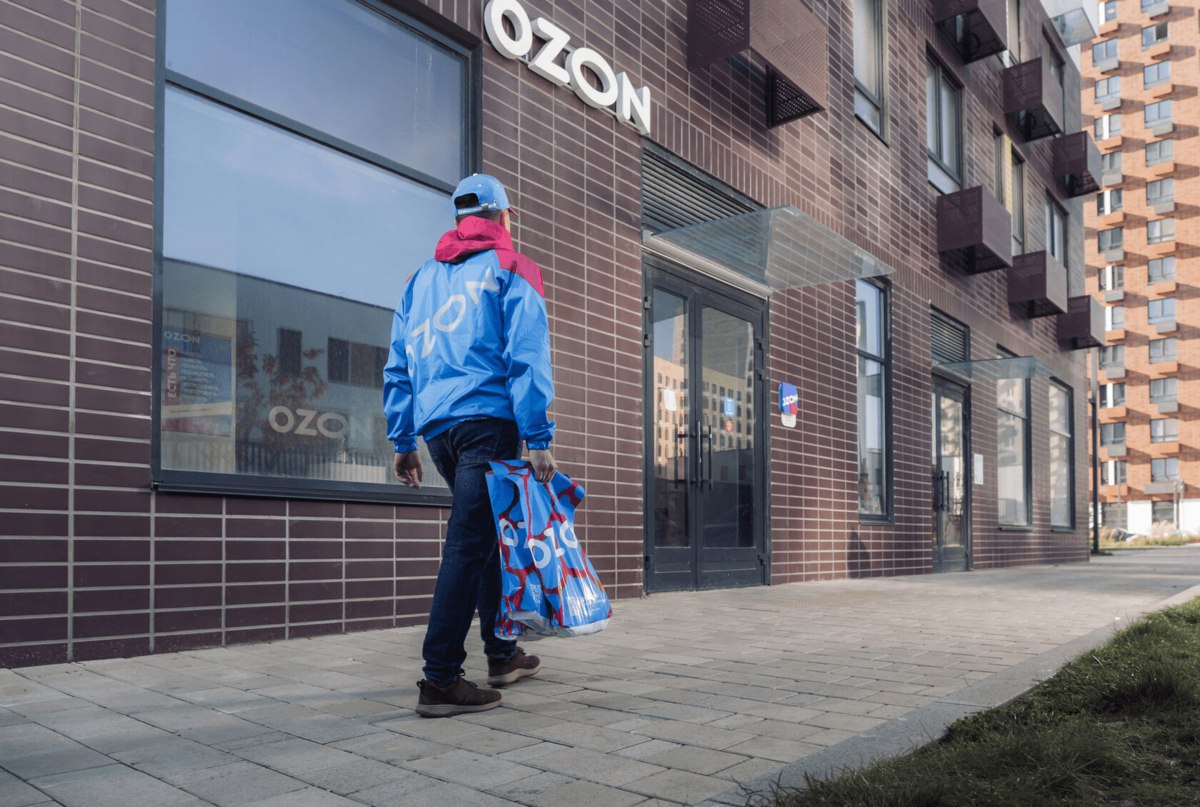 Ozon Fresh задумался об открытии собственных офлайн магазинов он хочет открывать их поблизости от своих дарксторов Но когда появятся первые точки неизвестно vc ru retail 2322570