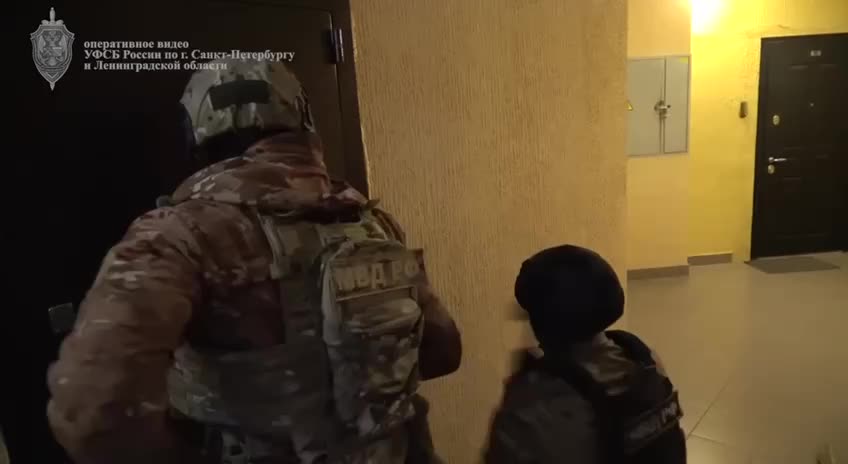 В Санкт-Петербурге пресечена деятельность мошеннической группы и нарколаборатории