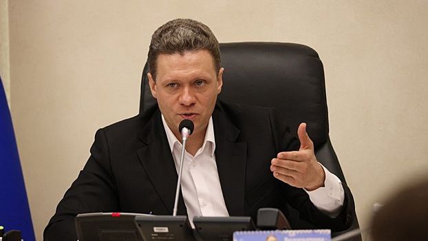 В Вологодской области потребление алкоголя снизилось на 20% за три месяца Губернатор Георгий Филимонов рассказал о том, что после введения в регионе ограничений на продажу алкоголя его потребление снизилось на 20%. За тот же срок в регионе закрылись 244 алкомаркета. Число ДТП с участием нетрезвых водителей снизилось на 49%, а число случаев отравления алкоголем — на 59%. «Народосбережение — не лозунг, а чёткий ориентир для нашей работы», — подчеркнул губернатор. Он также отметил, что введённые ограничения — это не «запреты ради запретов», а шаг к здоровью, долголетию и качеству жизни людей. Царьград.ТВ — Не боимся говорить правду Подпишись