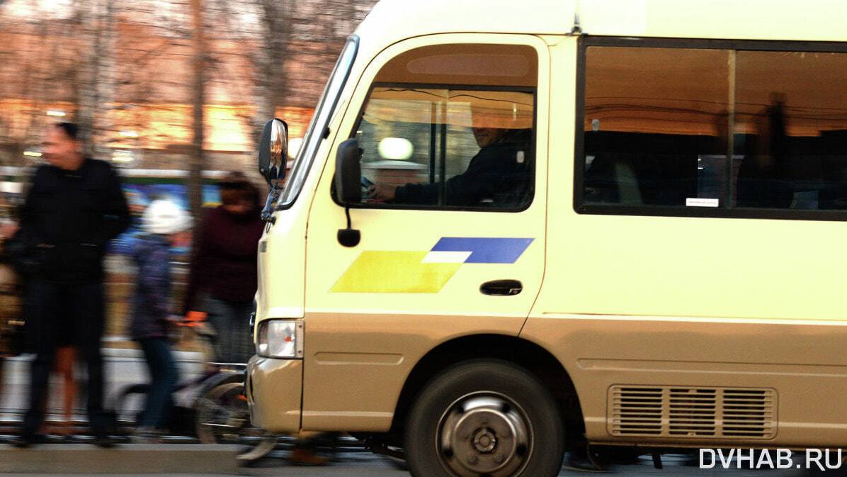 Испытание на прочность ездить на старых автобусах 89 боятся хабаровчане Жители города жалуются на состояние автобусов на маршруте 89 Транспорт по словам людей уже сильно изношен и разваливается ездить на нем страшно Кроме того летом внутри душно а зимой наоборот очень холодно А еще нынешней вместимости салона пассажирам не хватает в час пик туда невозможно влезть Прочитать статью полностью Подписаться на DVHAB   Написать в DVHAB