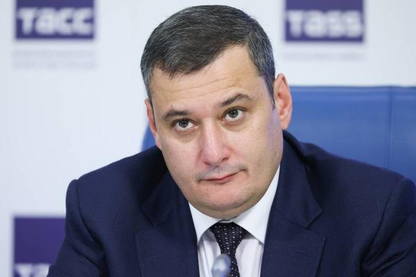 Александр Хинштейн: все курские школы оборудуют «тревожными кнопками» Врио губернатора ввёл такую меру после того, как в январе 2025 года в одно из учебных заведений Курска ворвался подросток с молотком. После нападения на школу в регионе создали Координационный совет частной охранной деятельности. Он отвечает за работу по усилению безопасности в социально значимых объектах области. Подпишись на «Говорит Москва»