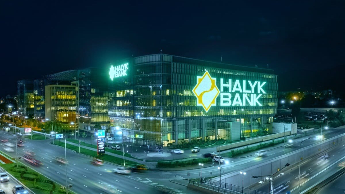 Halyk Bank разрешили купить 49 узбекского сервиса Click Об этом сообщили в АРРФР Подробнее о сделке можно прочитать в реплае kursivm kursiv news