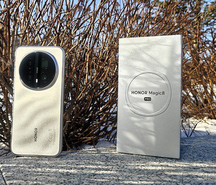 Обзор смартфона HONOR Magic8 Pro Бренд HONOR представляет свой главный фотофлагман в формате моноблока Смартфон вобрал в себя самые передовые разработки по части камер центрального процессора и систем так называемого Искусственного Интеллекта Новинка уже доступна для покупки В данном обзоре мы затронем все основные аспекты этого смартфона и немного сравним его по ключевым параметрам с realme GT8 Pro