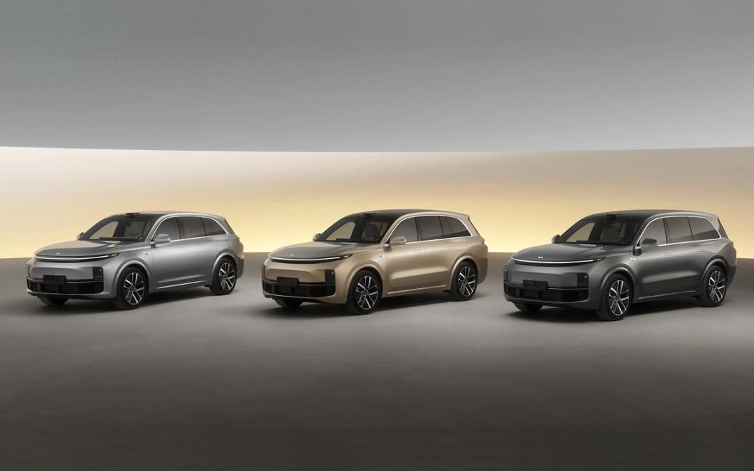 Автомобили Li Auto прошли сертификацию для официальных продаж в России Одобрение типа транспортного средства ОТТС на российском рынке получили три модели L6 L7 и L9 сообщили Autonews в пресс службе марки Цены и дата начала продаж продукции Li Auto в России будут объявлены дополнительно Li Auto ведет активную работу по формированию официальной дилерской сети и выстраиванию системы сервисной поддержки говорится в сообщении марки