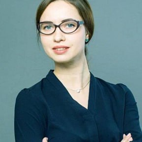 Зухра Гордиенко покинула пост министра туризма в связи с переходом на другую работу. На её место назначен новый руководитель — Светлана Верещагина, которая ранее занимала должность заместителя министра экономического развития - Радий Хабиров.   Моя Уфа. Подписаться   Прислать новость