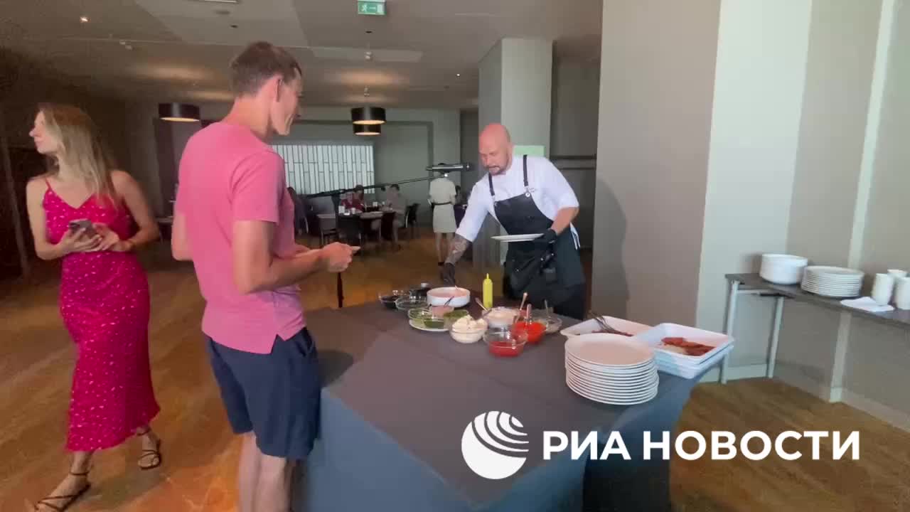 Гастрономический фестиваль 'Завтрак двух морей' прошел в Сочи