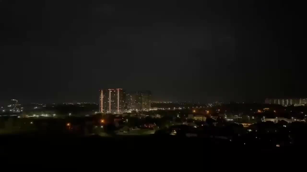 В Краснодаре готовятся к новым дождям: спецтехника наготове