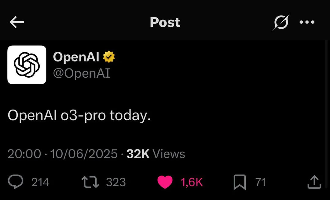 Наверное уже видели новость? OpenAI анонсировала o3-pro, и народ на Reddit в сообществе r/OpenAI активно обсуждает. Судя по постам, это улучшенная версия модели o3 с большей вычислительной мощностью, но без деталей... Люди говорят, что o3-pro, скорее всего, для тех, у кого есть деньги на серьёзные задачи, типа сложного программирования, но для обычных дел вроде писанины в блог или кратких пересказов особой разницы с o3 не будет. Название модели многих бесит — слишком сложное и непонятное, типа "o3-pro-medium-mini-high-4b" : Доступ к o3-pro, похоже, только для платных подписчиков и через API для разработчиков, но точной инфы об этом пока нет... Блин, как за этим всем угнаться, а? Забавно, народ шутит, что имена моделей openAI напоминают клички команд в Counter-Strike 20-летней давности : Мое мнение - мы на пороге грандиозного шухера : и я уже перестал следить активно за анонсами новых ИИ. Русский ИТ бизнес