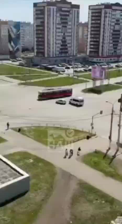 Парень на самокате уклонился от погони росгвардии в Магнитогорске