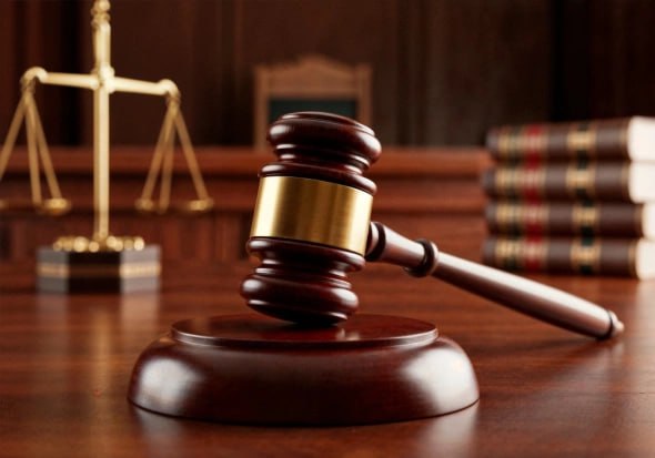 С бурятского предпринимателя требуют 17 4 млн за Винни Пуха и Мойдодыра Киностудия Союзмультфильм предъявила иск к предпринимателю Шагдаровой Индире Валерьевне о выплате компенсации за нарушение исключительных прав на свою интеллектуальную собственность За нелегальное использование товарного знака Винни Пух истец требует 1 56 млн руб за Мойдодыра 15 84 млн руб Иск оставлен судом без движения до 2 февраля 2026 года РБК Восток в Telegram и MAX