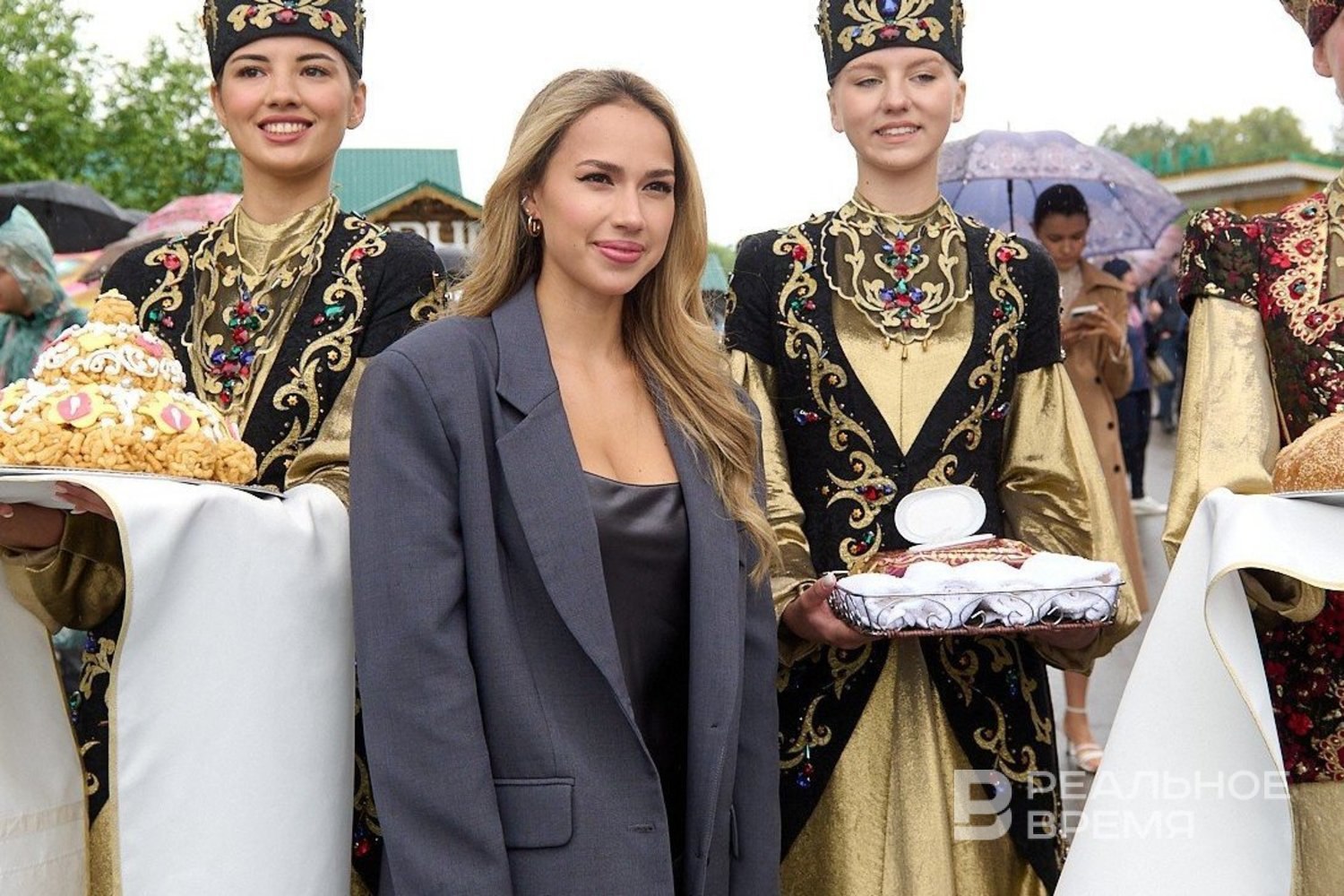 Олимпийская чемпионка Алина Загитова внесена в базу данных сайта Миротворец Причиной внесения названо участие спортсменки в фестивале Таврида Арт rv shorts