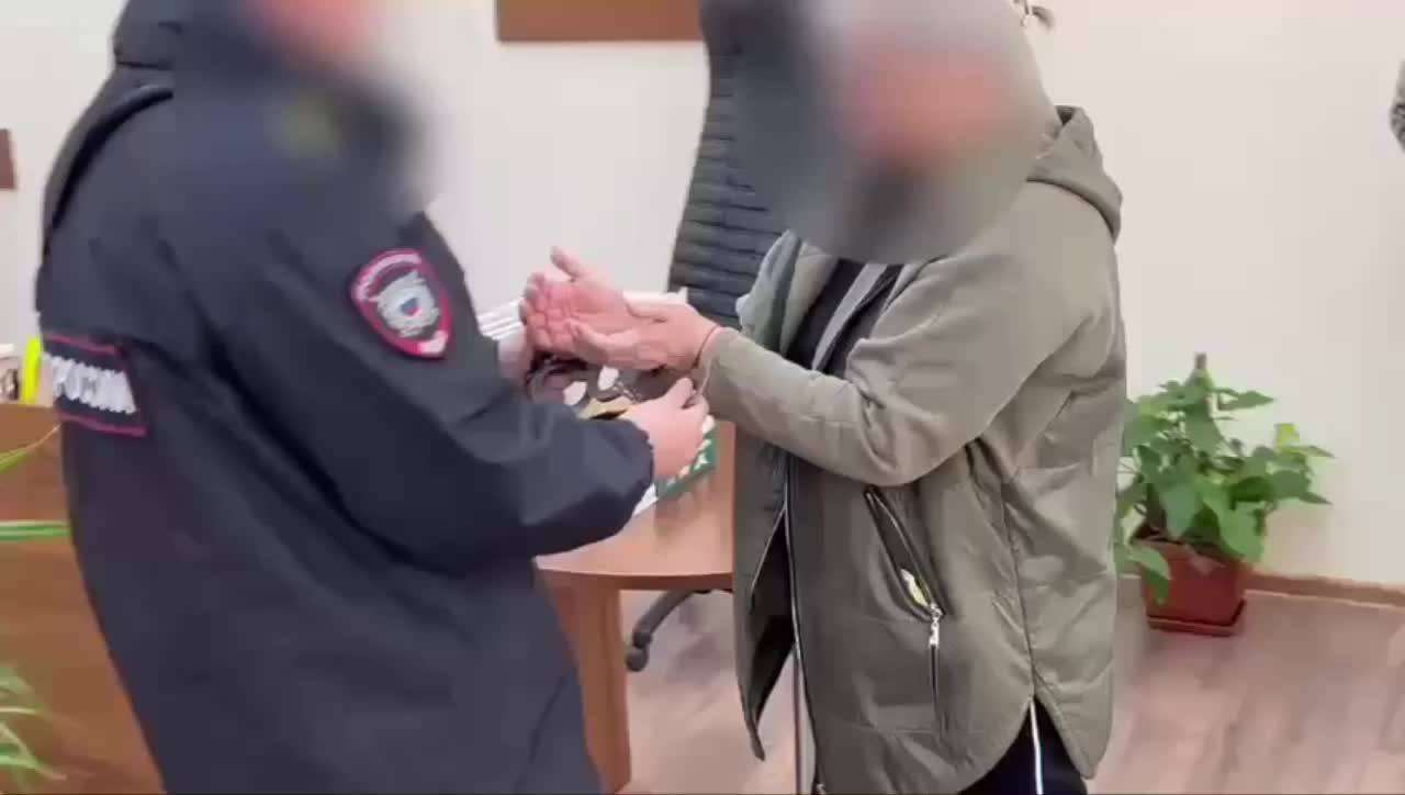 В Керчи осуждена инженер за приемку некачественного ремонта Митридатской лестницы