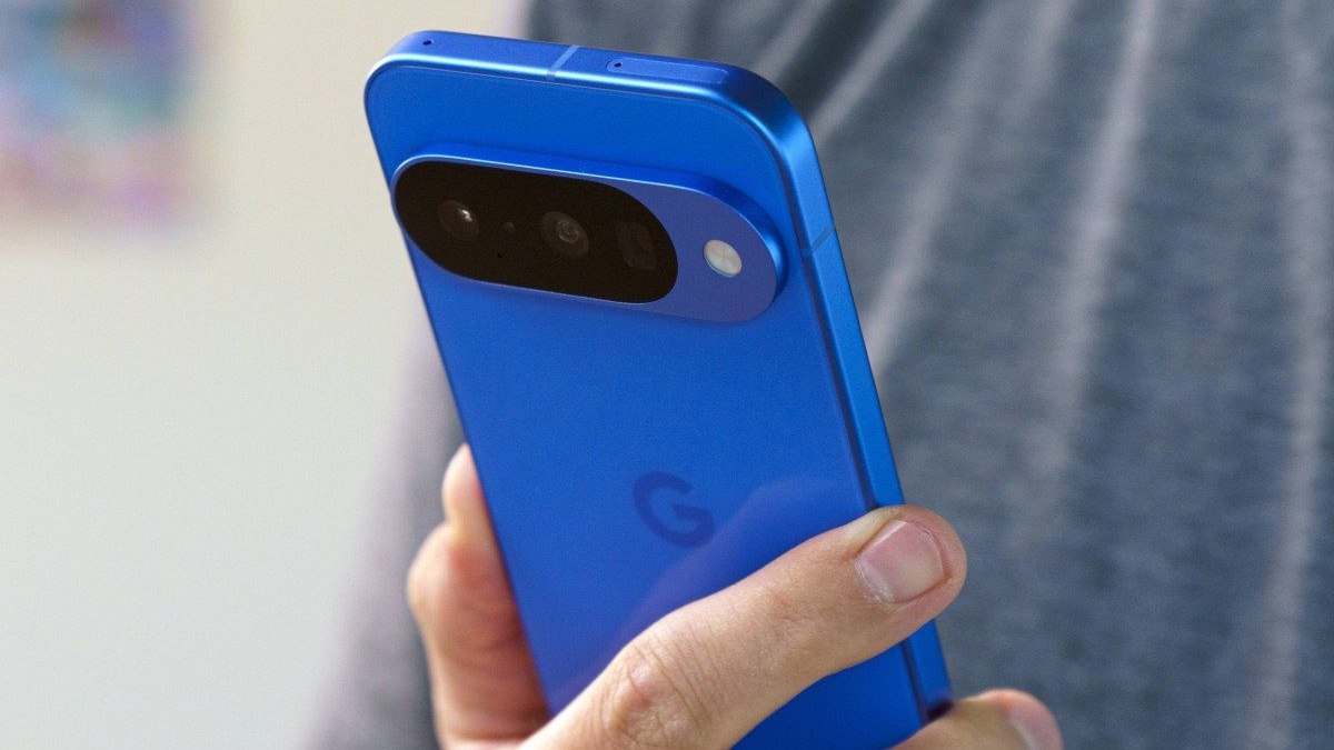 В Pixel Camera и Google Photos добавят инструменты для обнаружения дипфейков Компания Google сообщила что интегрирует технологию C2PA Content Credentials в приложение камеры Pixel 10 и Google Photos чтобы пользователи могли отличать подлинные изображения от тех что были созданы или отредактированы с помощью искусственного интеллекта   xakep ru 2025 09 11 content credentials