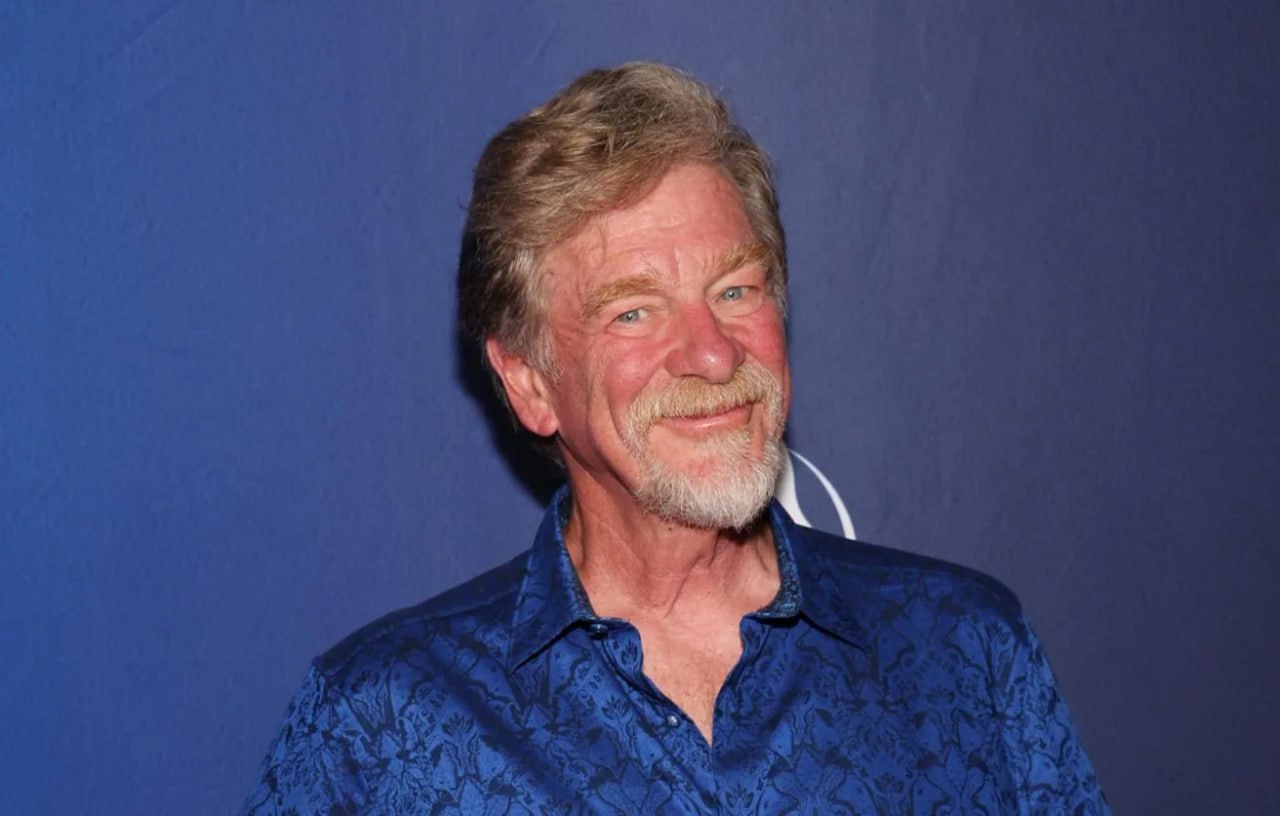 Один из режиссеров мультфильма Король Лев Роджер Аллерс скончался в возрасте 76 лет Подписаться на РИА Новости