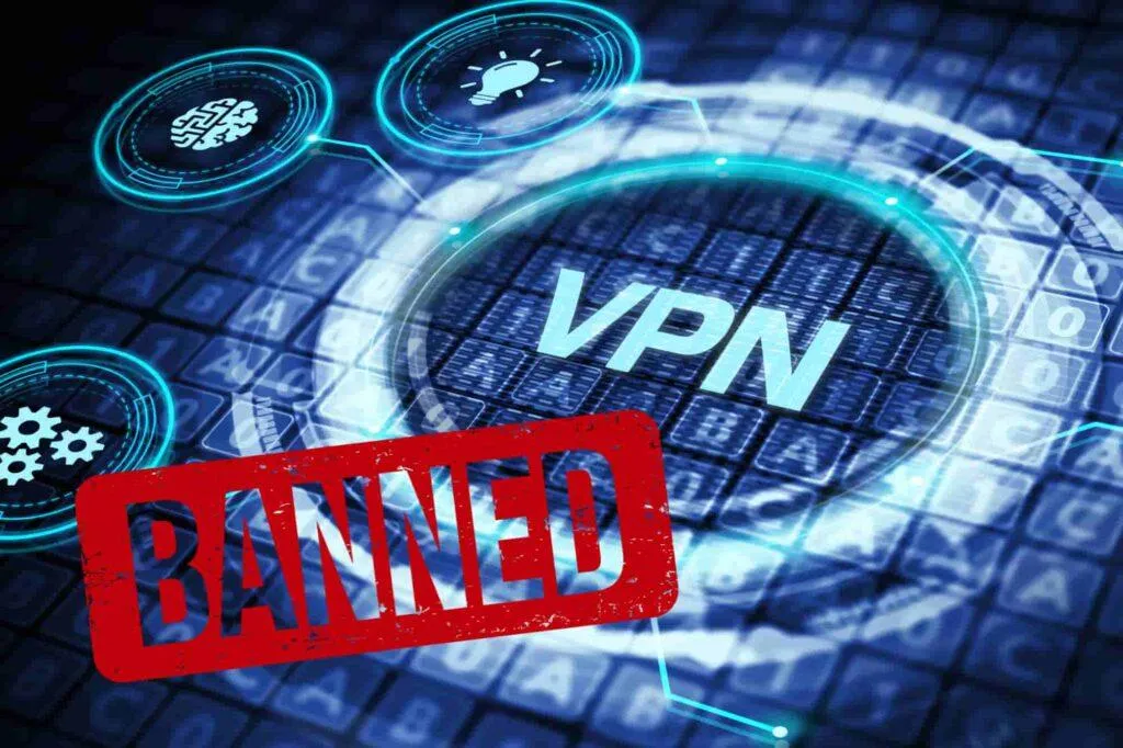 Российским хостинг провайдерам запретят размещать VPN сервисы В законопроект Антифрод 2 0 включили поправки запрещающие хостинг провайдерам предоставлять вычислительные мощности для работы VPN сервисов и сайтов открывающих доступ к заблокированным в России ресурсам В случае выявления систем обеспечивающих обход блокировок провайдер обязан немедленно отказать владельцу в обслуживании Участники рынка отмечают что у большинства компаний сейчас нет готовых технологий для эффективного автоматического мониторинга трафика внутри арендованных серверов   www iphones ru 1368363 новости iphonesru