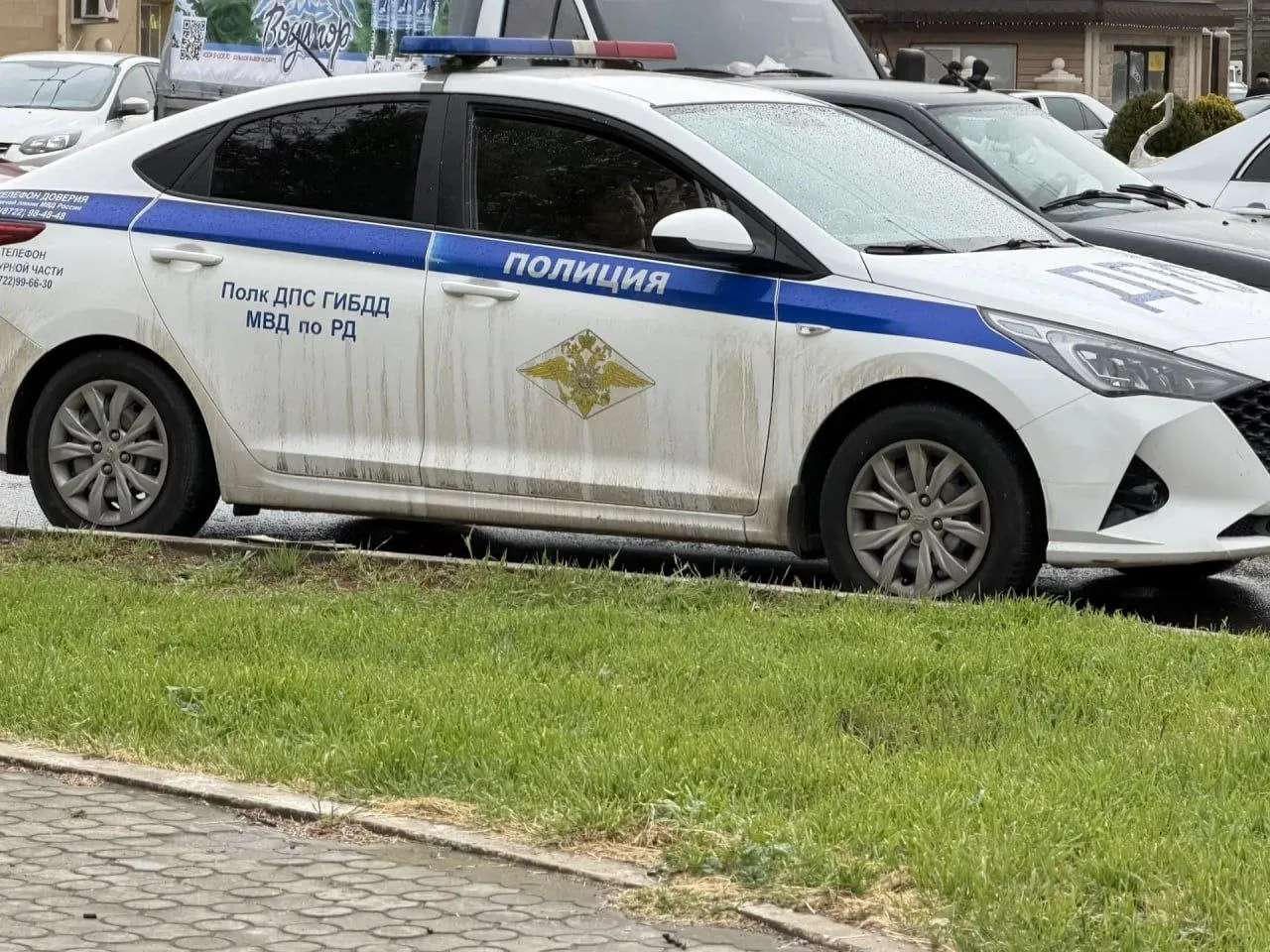 Дагестан в топе регионов с наименьшим количеством совершенных преступлений Статистику правонарушений за 3 месяца 2026 года предоставило МВД РФ Всего в стране зафиксировано свыше 396 тысяч преступлений что составляет около 27 правонарушений на 10 тысяч населения Наиболее криминализированы Алтай Чукотка и Карелия Также в первом квартале текущего года преступления чаще всего совершались в Сахалинской Магаданской Томской областях и Хакасии Реже всего нарушали закон в Калмыкии Чечне и Дагестане Так в Калмыкии за этот период на 10 тысяч жителей приходится 2 1 правонарушений более чем в 12 раз ниже общероссийского уровня А в Чечне и Дагестане этот показатель составляет 4 6 и 12 09 преступлений соответственно РИА Дагестан в МАХ