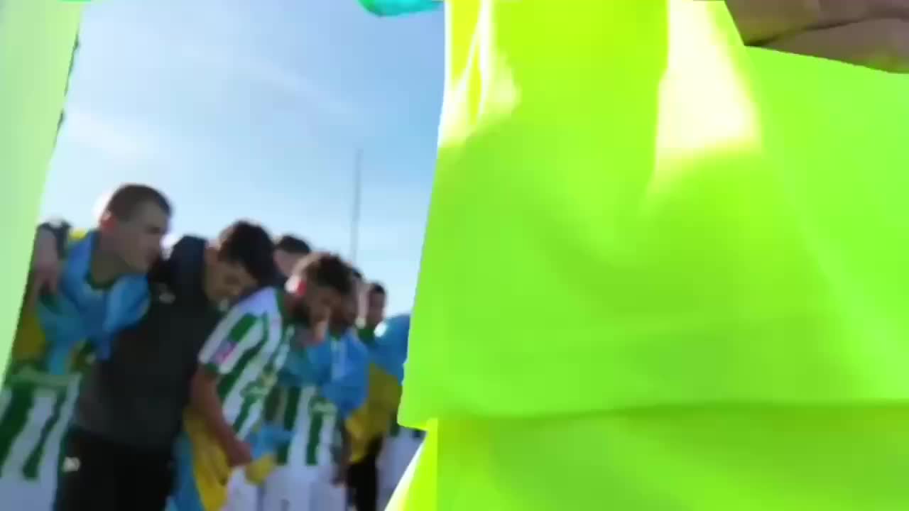 ФК Карпаты отстранил капитана Дениса Мирошниченко за речь на русском языке