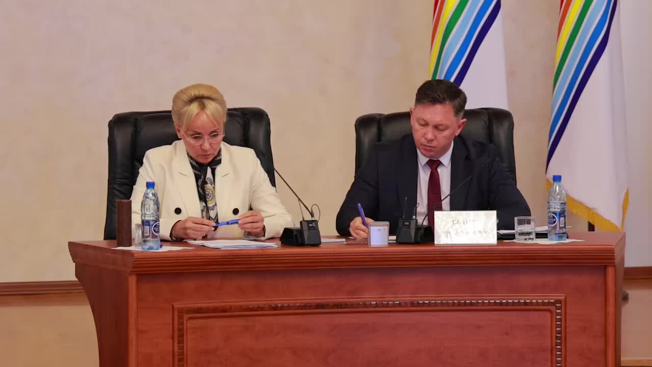 Правительство ЕАО отчиталось о достижениях в 2024 году на заседании Заксобрания