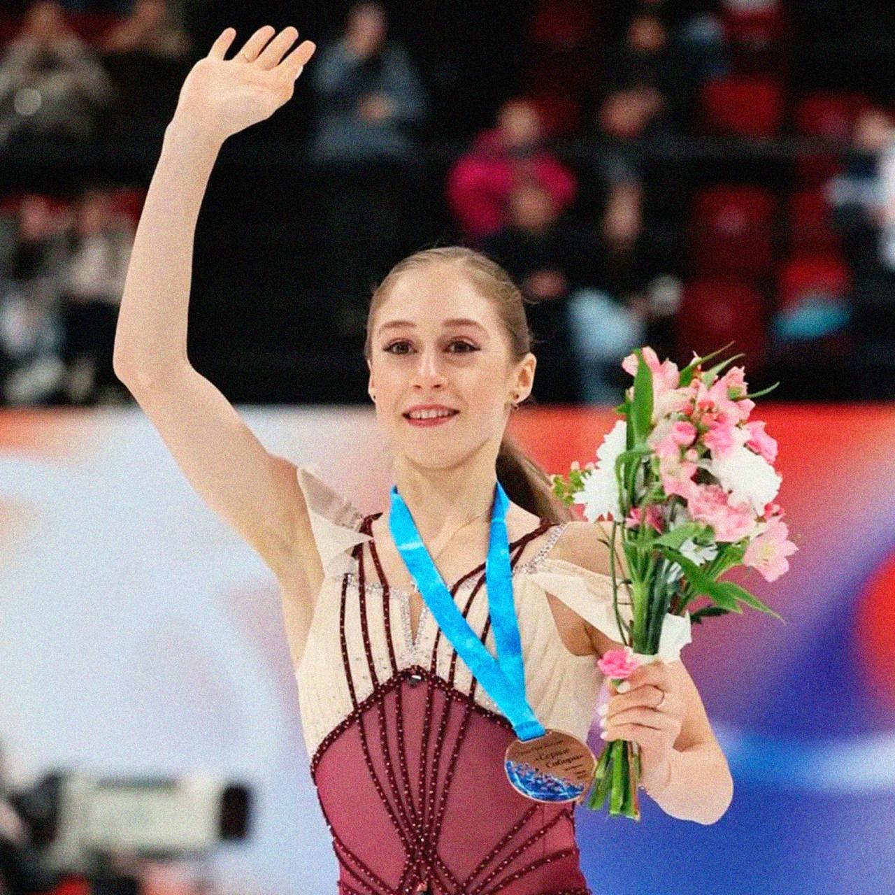 Алина Горбачева пропустит Чемпионат России 2026 из за травмы К огромному сожалению я вынуждена пропустить ЧР 2026 из за травмы Мне очень грустно и тяжело потому что я мечтала выступить на этом чемпионате и сделала все что могла но судьба распорядилась иначе Лучший канал о фигурном катании