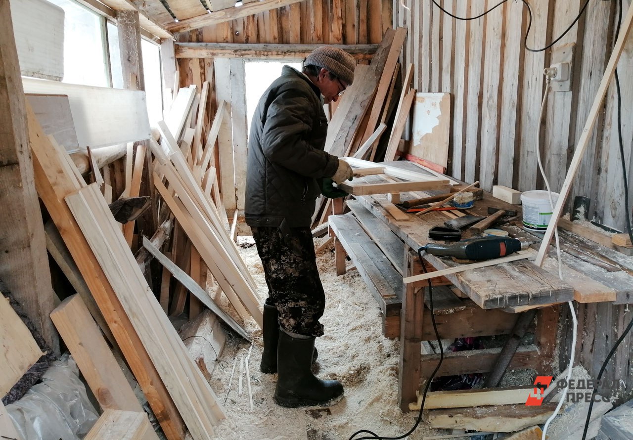 Россиянам рассказали какие дачные постройки могут признать незаконными МОСКВА 9 ноября ФедералПресс Перед началом любых строительных работ на загородном участке жителям России необходимо выяснить какие виды деятельности разрешены на данной территории Об этом предупреждает ведущий юрисконсульт ЕЮС Србуи Манджиева Подробнее