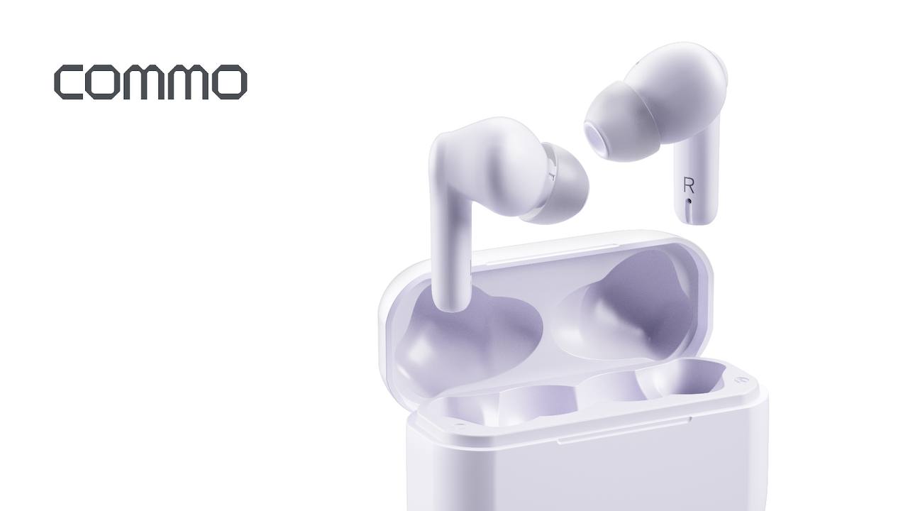 Яндекс выпустила модель TWS-наушников Commo OST Earphones за 4990 рублей Под брендом «Яндекс Фабрика» начались продажи первых полностью беспроводных наушников-вкладышей Commo OST Earphones. Благодаря влагозащите они подходят для спортивных тренировок, а активное шумоподавление ANC изолирует пользователя от окружающего шума. Наушники Commo OST Earphones воспроизводят частоты в диапазоне от 20 до 20 000 Гц, обеспечивая передачу как высоких, так и низких звуковых частот. Сенсорное управление позволяет переключать треки, отвечать на входящие звонки и регулировать режимы шумоподавления и прозрачности простыми касаниями. Защита IPX4 предохраняет наушники от воздействия пота и брызг воды, позволяя наслаждаться музыкой во время дождя или интенсивных тренировок. Встроенная батарея обеспечивает до 6 часов работы Commo OST Earphones без подзарядки. Чехол оснащён аккумулятором ёмкостью 430 мА·ч, которого хватает на четыре полных цикла зарядки. Кейс отличается покрытием Soft Touch и индикатором заряда. Наушники доступны в трёх цветах: сером, лавандовом и белом. В комплектацию входят кабель USB Type-C и сменные амбушюры разных размеров. В линейке Commo также представлены беспроводные вкладыши Commo Loom Earbuds 2.0, а также полноразмерные наушники Commo One и Commo Immersive, последние с функцией ANC. По данным компании, за 2024 год «Яндекс Фабрика» реализовала на 50% больше наушников, чем в предыдущем году. Commo OST Earphones уже доступны для приобретения.