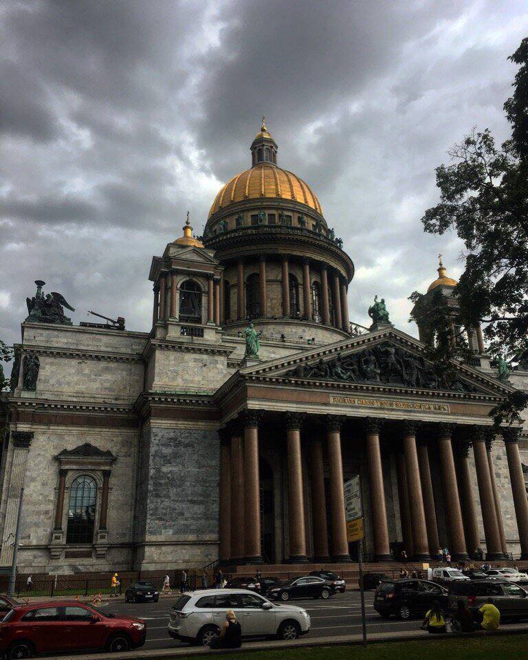 В январе в Санкт-Петербурге солнце светило всего 13 часов.