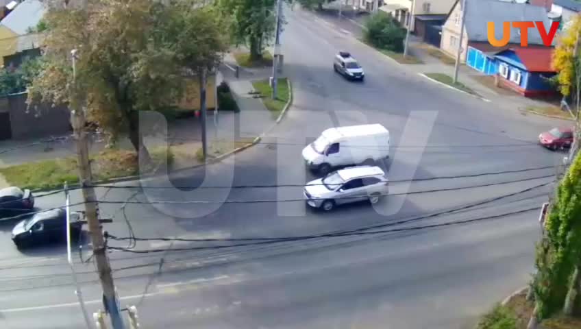Трагическая авария под Орлом: три жертвы, включая несовершеннолетнего