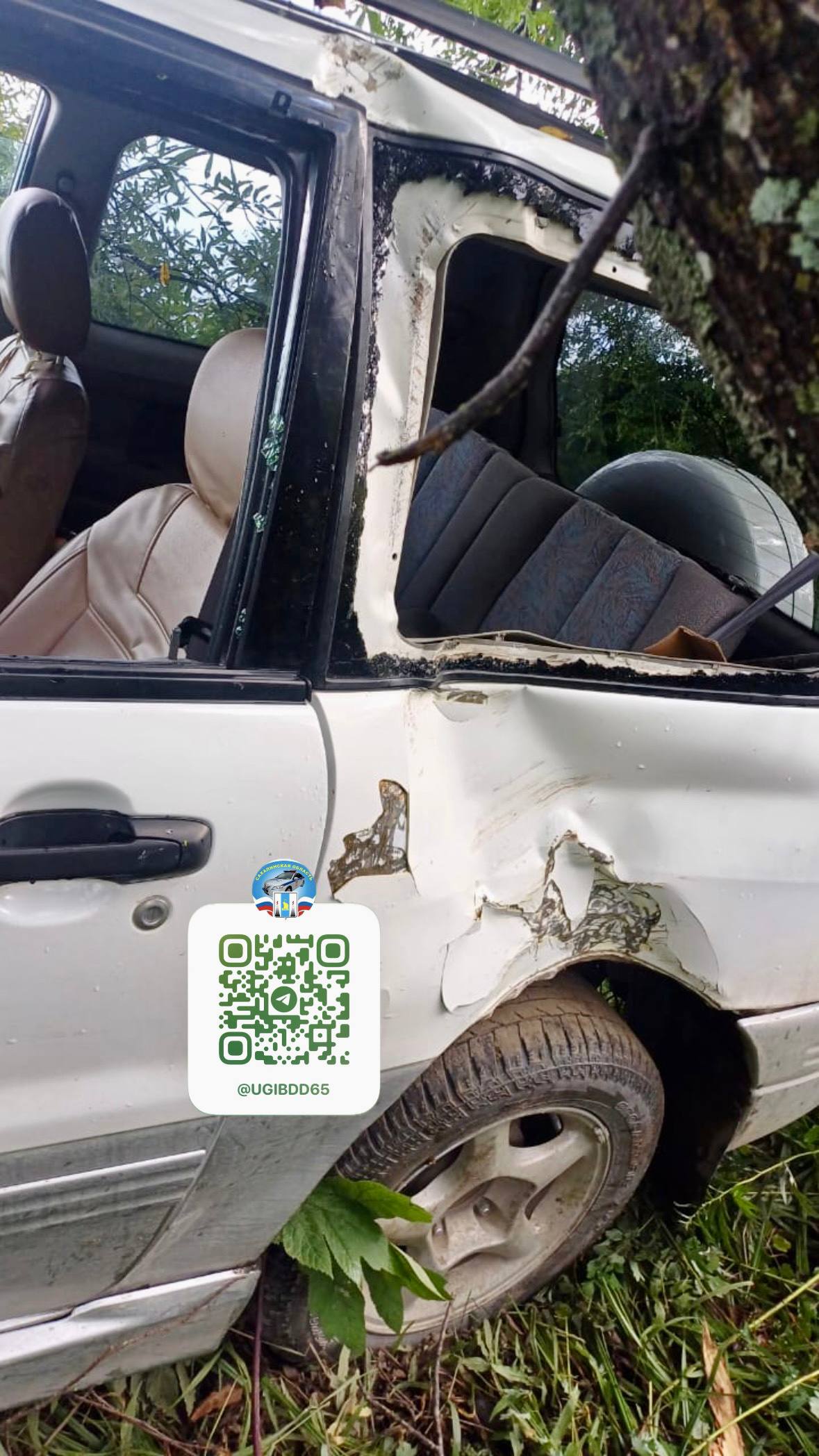 Две женщины пострадали в в Смирныховском районе 9 августа 2025 года в 15 часов 30 минут в районе 4 км автодороги «с. Буюклы - с. Раздольное» произошло дорожно-транспортное происшествие. По предварительным данным, 36-летняя водитель, управляя автомобилем «Suzuki Escudo», двигаясь в восточном направлении, неверно выбрала скорость движения транспортного средства, не учла дорожные и метеорологические условия, в результате чего не справилась с управлением автомобиля и совершила съезд с дороги в правый кювет по ходу движения. В результате ДТП 44-летняя и 62-летняя пассажиры автомобиля, не пристегнутые ремнями безопасности получили, телесные повреждения. Проводится проверка.