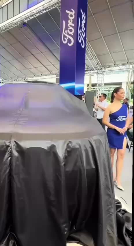 Кот стал звездой презентации Ford на Филиппинах, собрав 6 миллионов просмотров