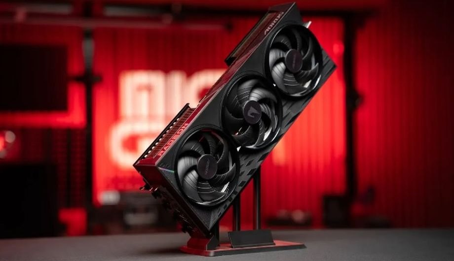 AMD RX 9060 XT 16 ГБ показала худшую производительность, чем RX 7700 XT — утечка тестирования До официального релиза новой видеокарты AMD RX 9060 XT осталась неделя, но в сеть уже попали тесты в Geekbench. И результаты оказались неожиданными: в некоторых тестах карта показала худшие цифры, чем RX 7700 XT — модель прошлого поколения, расположенная всего на один уровень выше.