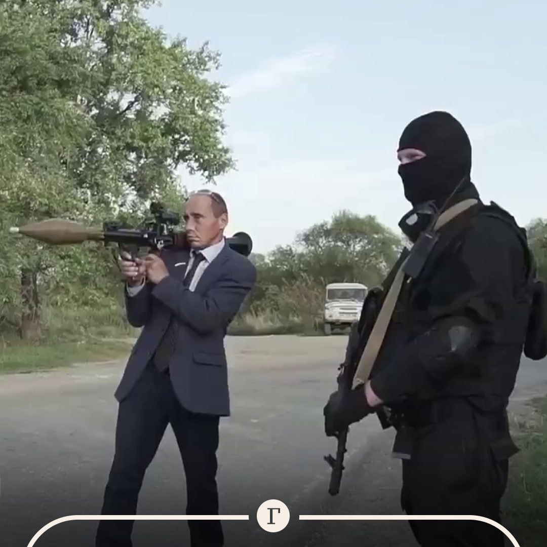 Авторам шоу о депутате Наливкине дали условный срок за ролик с гранатометом четырехлетней давности Прокуратура хочет обжаловать этот приговор Создателей сатирического проекта режиссера Андрея Клочкова и продюсера Семена Вавилова приговорили к шести годам лишения свободы условно за ролик в котором чиновник разминирует забытую на остановке сумку с помощью ненастоящего гранатомета Из за этого видео опубликованного еще в 2021 м на них завели дело по статьям о хулиганстве и незаконном изготовлении взрывчатых веществ Сам Клочков рассказал Газете Ru что прокуратура запросила для них по 14 лет строгого режима каждому и теперь ведомство намерено обжаловать приговор Сегодня было вынесение приговора Прокуратура запрашивала мне и коллеге Семену Вавилову по 14 лет строгого режима каждому Судья дал шесть лет условно и штраф 150 тыс руб каждому Дальше прокуратура будет подавать апелляцию через месяц два будут в краевом суде пересматривать сказал он Главный персонаж сатирических роликов вымышленный чиновник Виталий Наливкин который весьма оригинально решал разнообразные проблемы Уссурийска Его сыграл Андрей Неретин он умер в прошлом году в возрасте 48 лет   Читайте Газету Ru в MAX