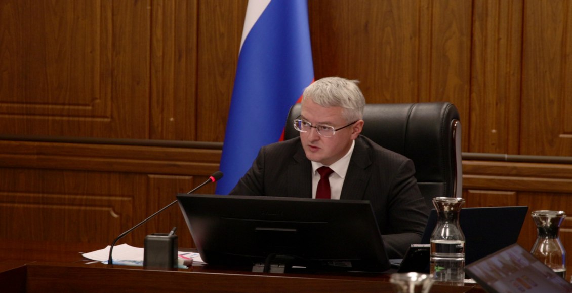 Владимир Солодов пригрозил личной ответственностью за плохую снегоуборку Губернатор Камчатского края Владимир Солодов дал последнее предупреждение главе Петропавловска Камчатского и ответственным за снегоуборку города Нажмите для подробностей kam24 ru news main 20251215 123726 html utm source telegram utm medium messenger