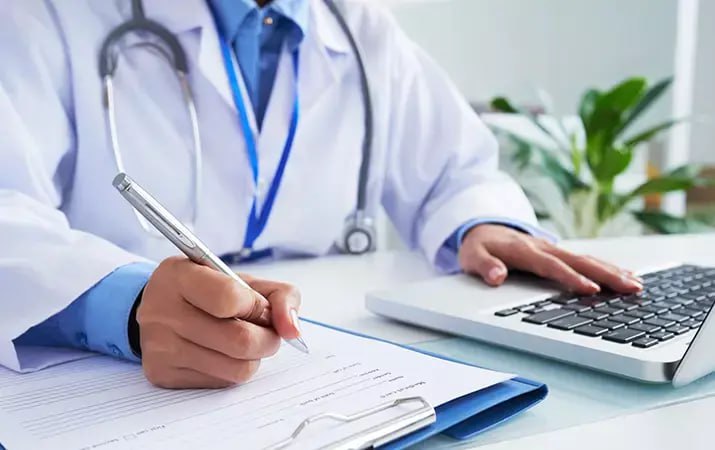 Как будут работать поликлиники и больницы в праздники Во время праздничных и выходных дней в стране будет обеспечена непрерывность лечебного процесса при оказании медпомощи населению Традиционно служба скорой медпомощи в такие дни трудится в режиме повышенной готовности График работы учреждений здравоохранения    Поддержать канал бустами Inst TikTok ВК OK FB