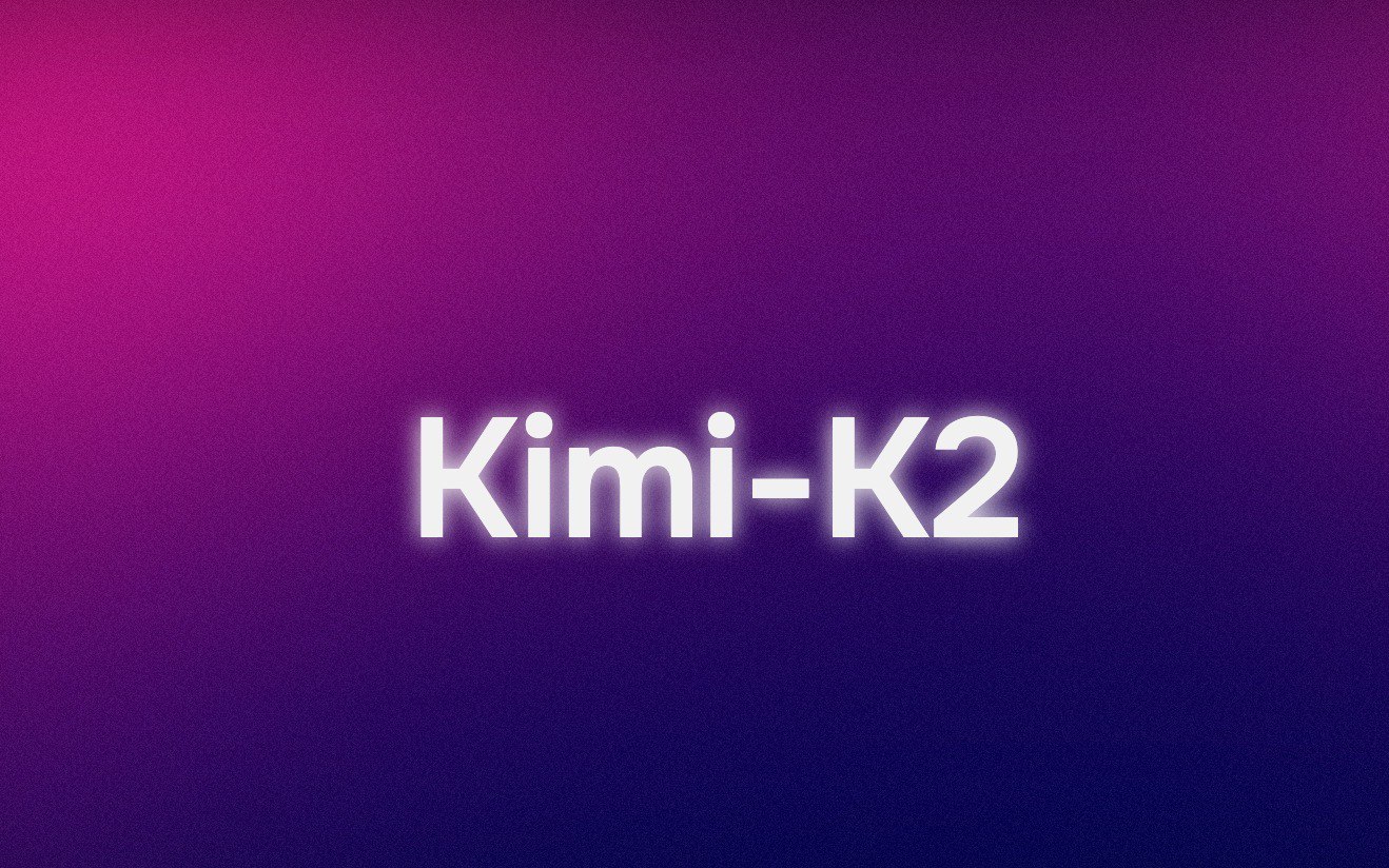 Kimi K2 меняет правила игры. Китайская разработка обошла GPT-4 в кодинге Китайская компания Moonshot AI представила новую версию языковой модели — Kimi K2. Это открытый ИИ нового поколения, рассчитанный на работу с кодом и интеллектуальными агентами. Он, по мнению авторов, должен составить серьёзную конкуренцию таким гигантам, как Google и OpenAI.
