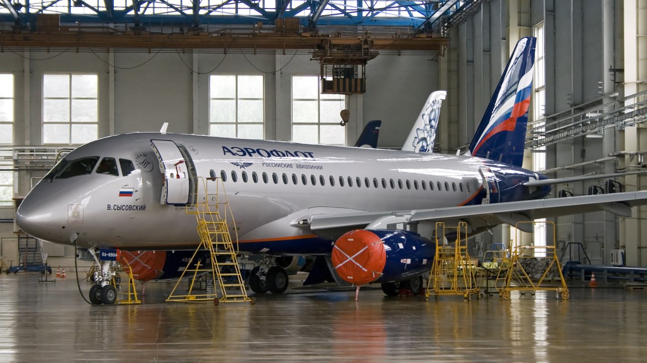 Глава Росавиации Дмитрий Ядров назвал российский самолет Superjet хорошей машиной, которую будут эксплуатировать много лет