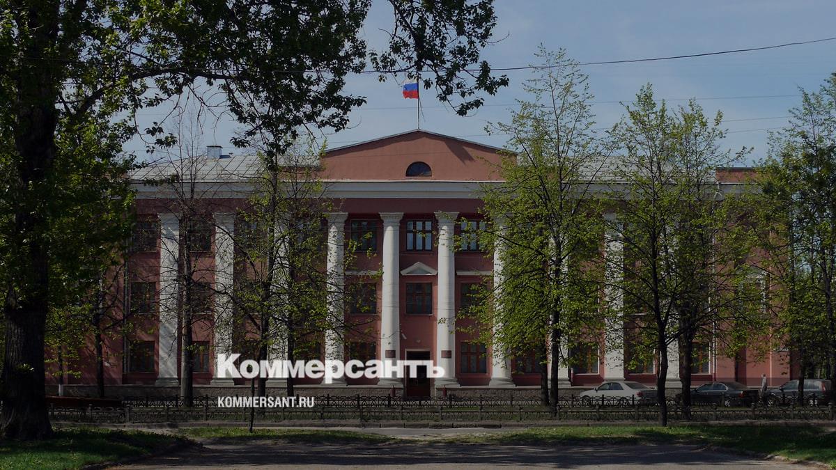 Ярославское межрегиональное УФАС удовлетворило жалобу на закупку ПАО «ТГК-2». Компания установила срок оплаты 60 дней вместо положенных 7 рабочих дней для малого и среднего бизнеса. Арбитражный суд Ярославской области поддержал позицию антимонопольного органа и обязал включать сокращенные сроки оплаты во всех закупках.  Еще больше новостей — в Telegram-канале «Ъ-Ярославль»