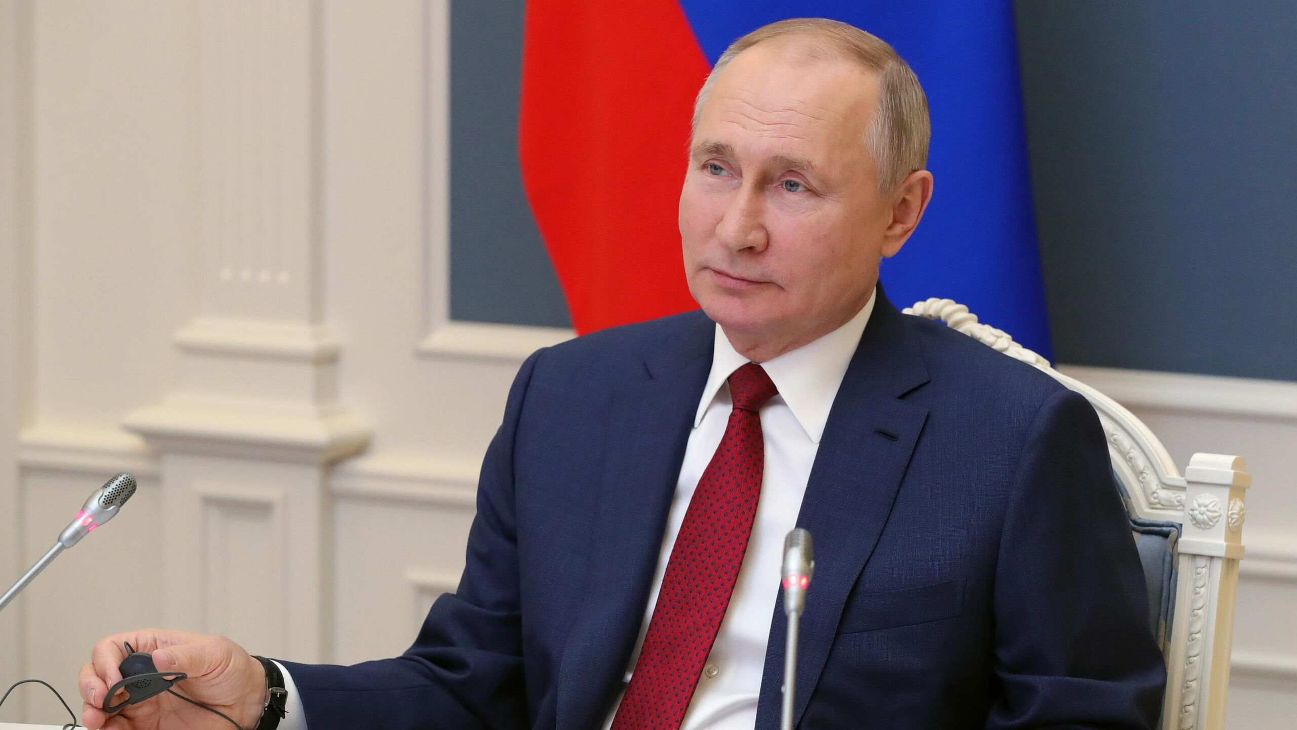 Президент России Владимир Путин в пятницу встретится с губернатором Белгородской области Вячеславом Гладковым, сообщил пресс-секретарь президента Дмитрий Песков.