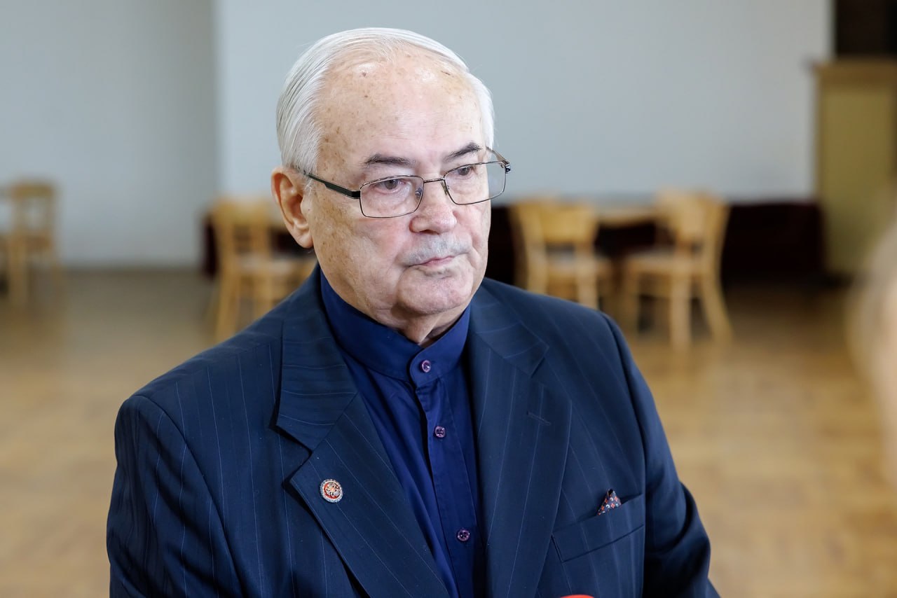 На 87 году жизни скончался актёр и режиссёр Всеволод Шиловский Наиболее известные его работы Каменская Жизнь и приключения Мишки Япончика Жила была одна баба Фото SHOT Om1 Омск в MAX