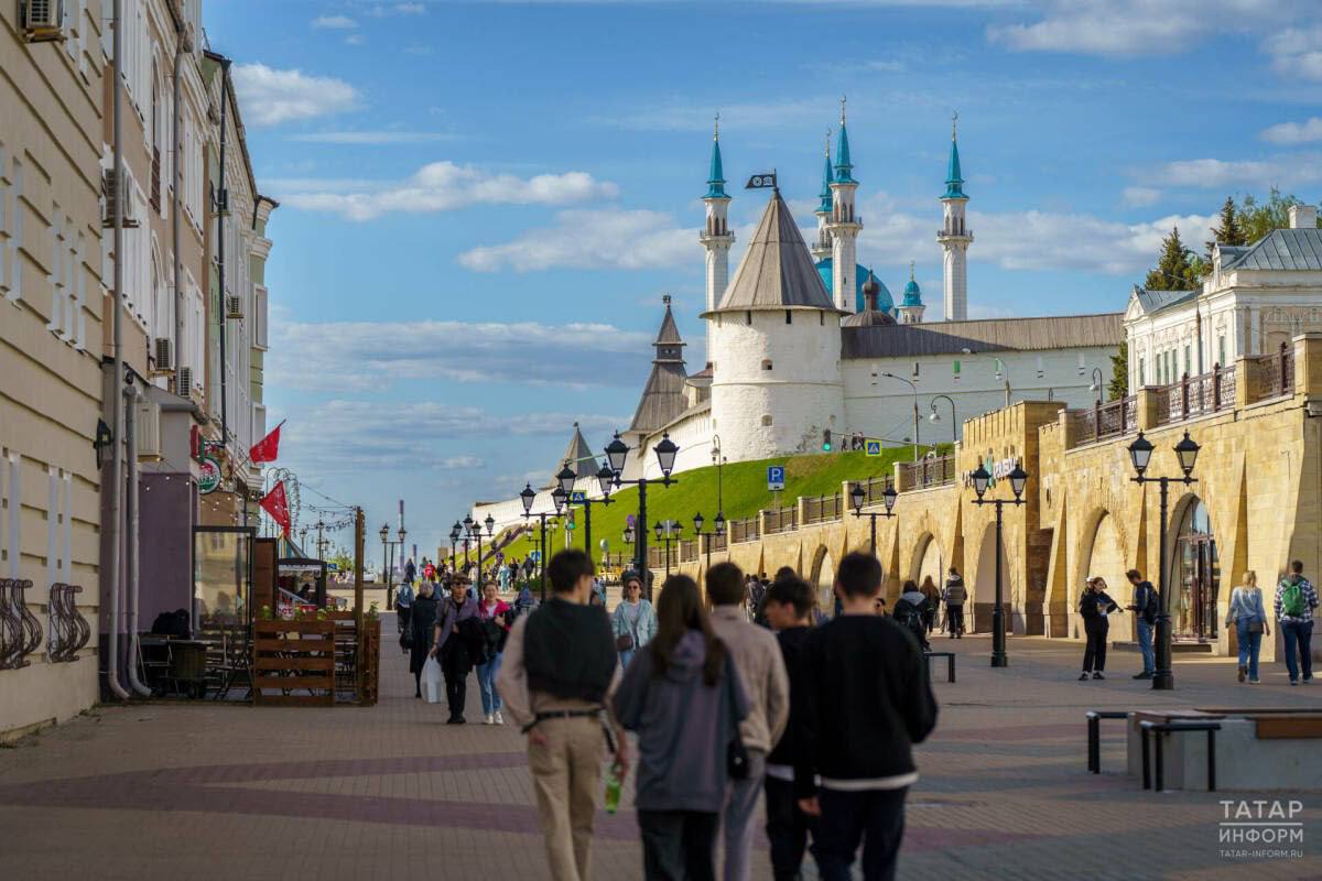 С начала года в Казани собрали почти 70 миллионов рублей туристического налога Эти деньги направят на развитие городской инфраструктуры благоустройство общественных пространств и продвижение туристического бренда столицы Татарстана Подписаться КазанДА