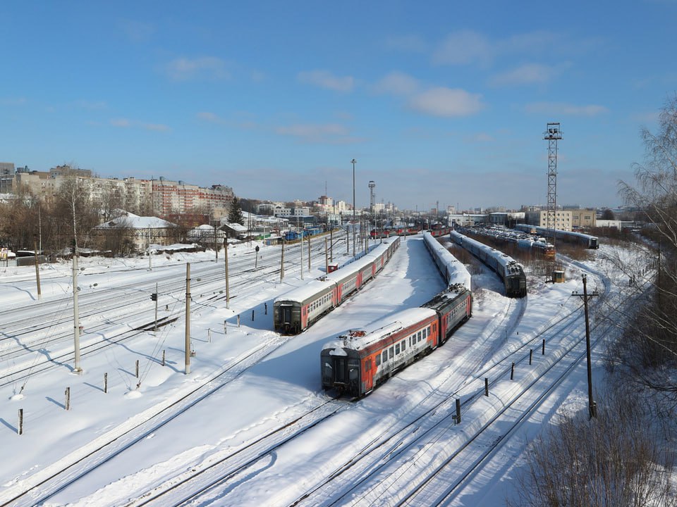 Из Кирова пустят дополнительные поезда в Москву и Санкт-Петербург. Они будут ходить с 19 декабря 2024 года по 13 января 2025-го.