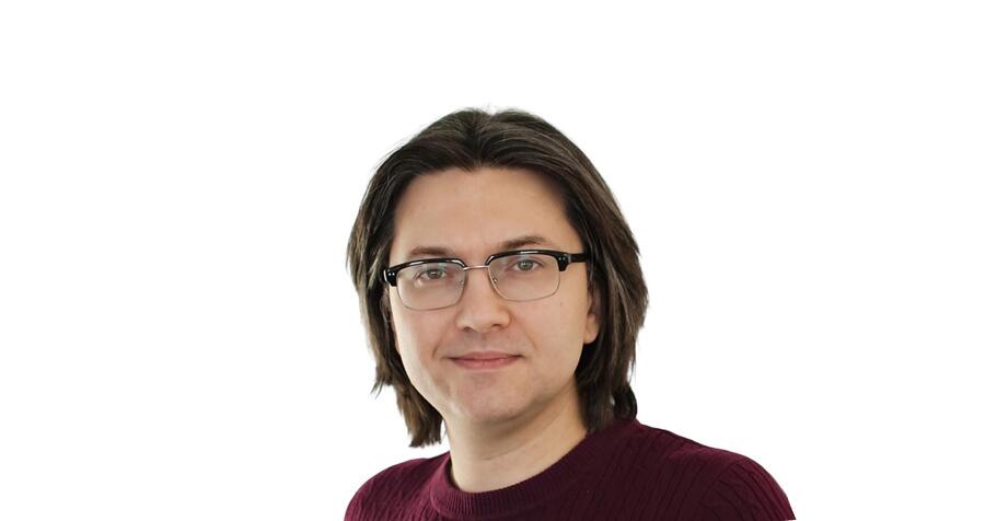 Петр Скоробогатый: Трамп - это единственный шанс России договориться с Западом о капитуляции Украины  Пока ничего не говорит о том, что мы на пороге кризиса. Но понятное дело, что лучше вкладываться в экономику, а не в войну. И надо это делать так, чтобы не потерять свои национальные интересы, считает редактор отдела политики журнала "Монокль" Петр Скоробогатый.  Об этом он рассказал в интервью изданию Украина.ру.  читать полностью