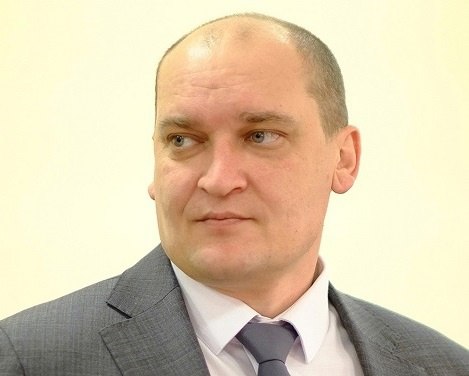 Владимир Климентовский покинет пост министра энергетики и ЖКХ Кировской области, рассказал председатель правительства региона Михаил Сандалов.   Сегодня у Климентовского последний рабочий день в должности. И.о. министра будет Алексей Журавлёв.  Прислать новость:      Подпишись на «Источник»