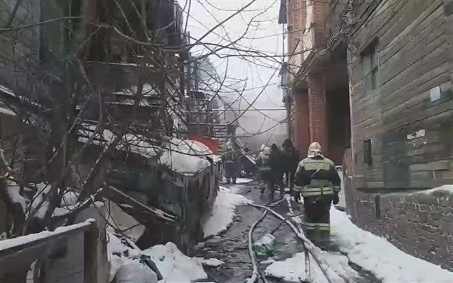 В сгоревших домах на ул Молодогвардейской нашли тела двоих погибших Прокуратура Самарского района Самары начала проверку из за пожара на ул Молодогвардейской Фото Прокуратура Самарской области Читайте нас в МАХ   ВКонтакте