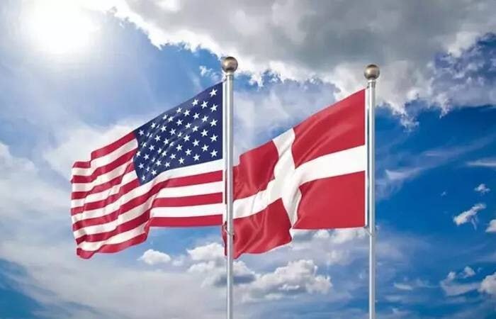 Министерство иностранных дел Дании требует чтобы все включая Соединенные Штаты уважали территориальную целостность Королевства Дания Как сообщает Арменпресс это заявление было сделано после того как президент США Дональд Трамп 21 декабря назначил специального посланника по вопросу Гренландии В последние месяцы президент США неоднократно заявлял об инициативе аннексии Соединенными Штатами Гренландии которая считается территорией Дании Как сообщает Associated Press министр иностранных дел Дании Ларс Лёкке Расмуссен сделал краткое заявление отметив что назначение специального посланника по Гренландии свидетельствует о сохраняющемся интересе американской стороны к датской территории Однако мы настаиваем на том чтобы все включая Соединенные Штаты уважали территориальную целостность Королевства Дания добавил он